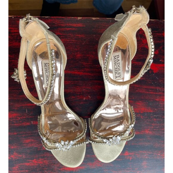 GLAMOROUS GOLD & RHINESTONE HEELS BADGLEY MISCHKA WEDDING SPECIAL EVENT  8.5 - Picture 4 of 10